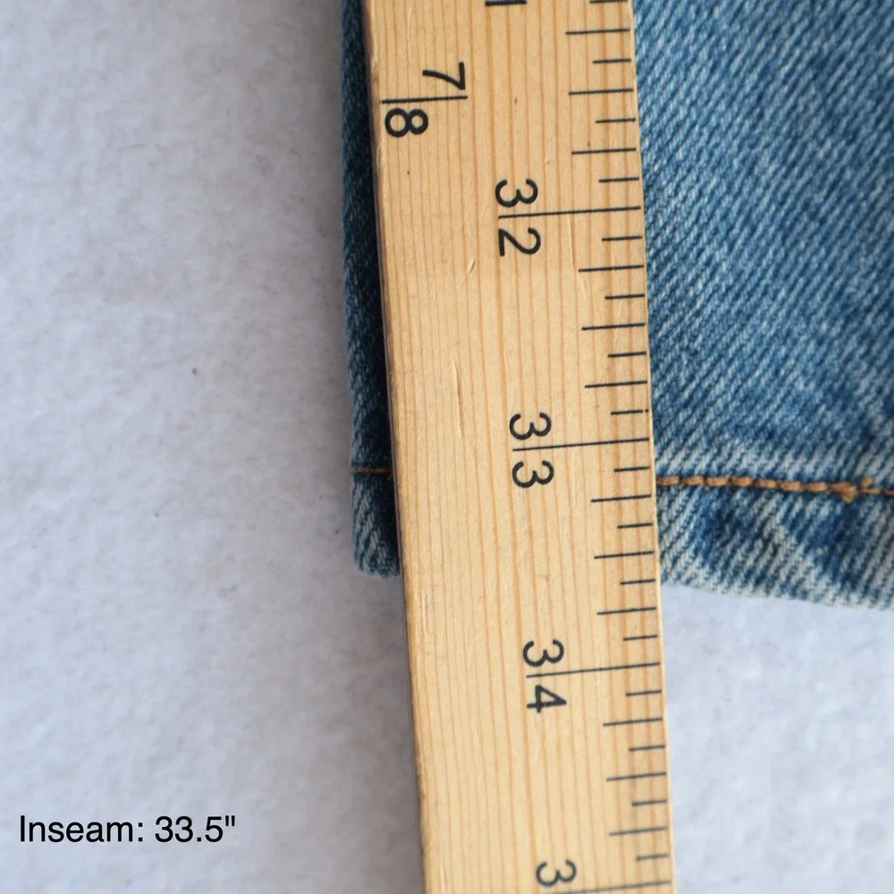 Vintage 90s Levis 550 Relaxed Fit Tapered Leg Blue Jeans 29x34 (Fits 26x33.5)